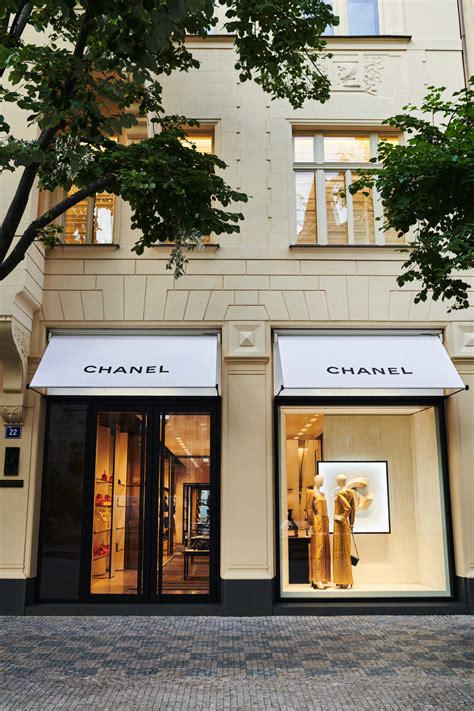 chanel prague photos